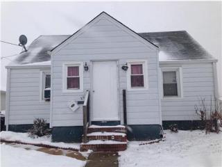 29 Hermann St, Carteret, NJ 07008-1356