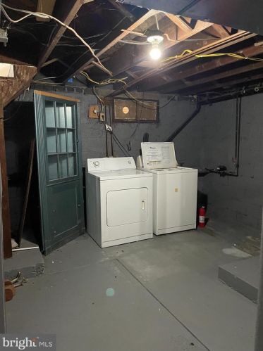 344 Beacon Ave, West Deptford NJ 08066-1210 exterior