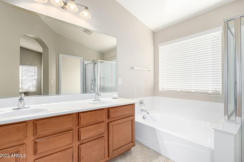 24216 27 Pl, Phoenix AZ 85016-7443 exterior