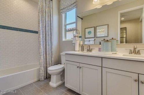 3224 75th Dr, Phoenix AZ  85043 exterior