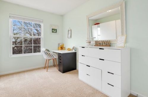 501 Goodwin Dr, Lemont IL 60440-2098 exterior