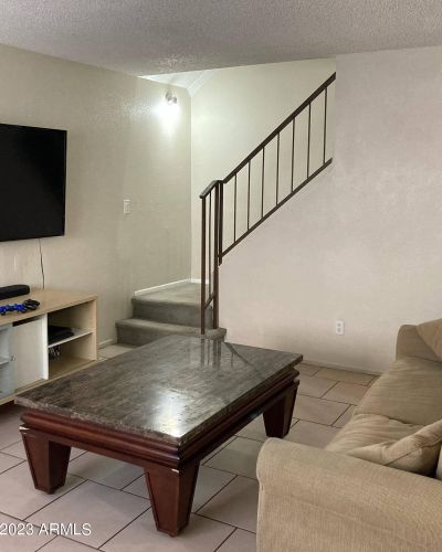 4223 47th Pl, Phoenix AZ  85040-2025 exterior