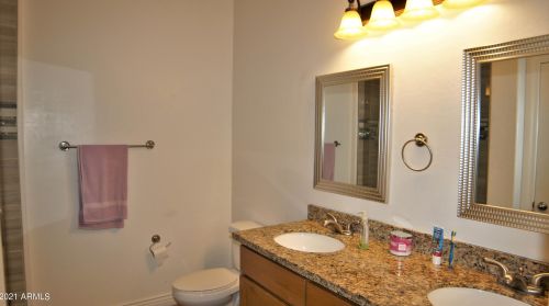 2445 Adams, Phoenix AZ 85007-2605 exterior