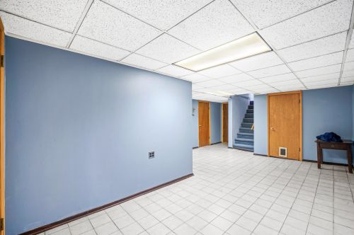 2936 Oak Park Ave, Forest View IL 60402-3028 exterior