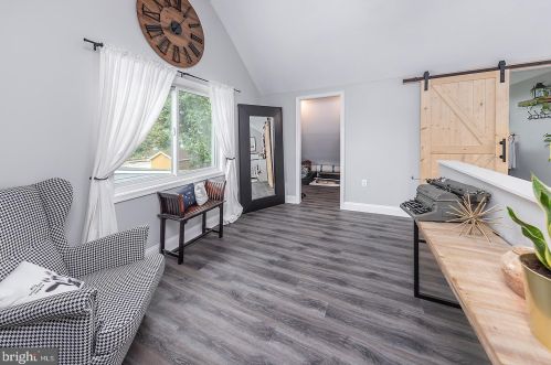 122 Sta Dr, West Deptford NJ 08096-3543 exterior