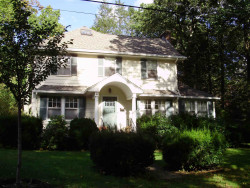 4 Colbert Rd, Newton, MA 02465-2933