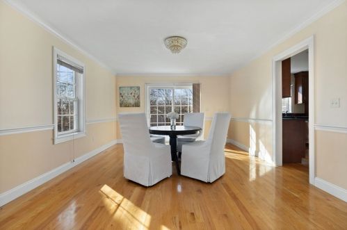 14 Wompatuck Rd, Hingham MA 02043-1100 exterior