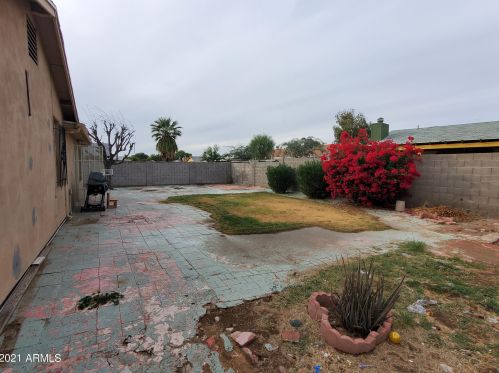 6708 Catalina Dr, Phoenix AZ 85018-7214 exterior