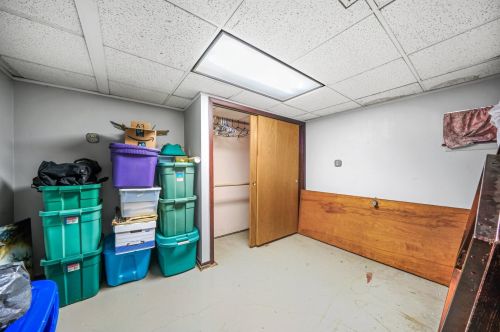 2936 Oak Park Ave, Forest View IL 60402-3028 exterior