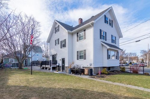 124 Elm Ave, Quincy MA 02170-2939 exterior