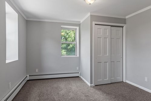 96 Park Ave, Royalston MA  01331-2518 exterior