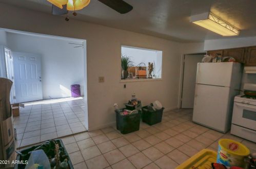 2102 Fairmount Ave, Phoenix AZ 85015-5306 exterior