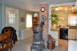 71 Andover St, Peabody, MA 01960-3138
