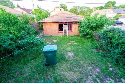 2447 Oak Park Ave, Forest View IL 60402-2530 exterior