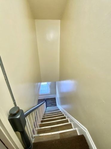 42 Summer St, Lawrence MA 01840-1718 exterior