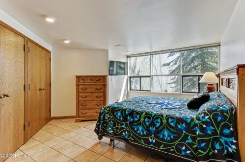 7602 Buckboard Dr, Park City UT 84098-5304 exterior