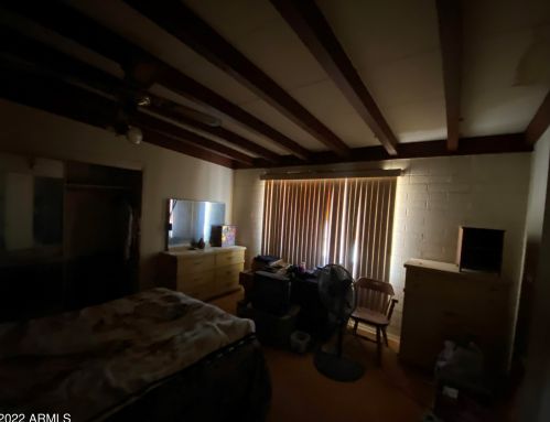 3002 Charter Oak Rd, Phoenix AZ 85032-7449 exterior