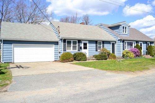 49 Plympton St, New Bedford MA  02745-6350 exterior