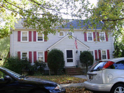 84 Cloverdale Rd, Newton, MA 02461-1811