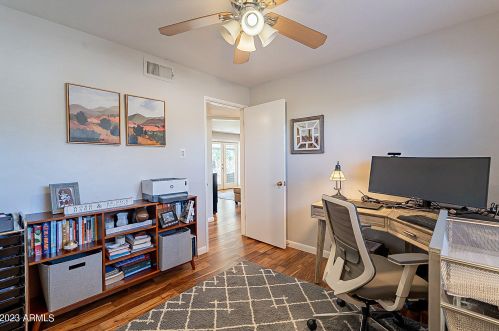 515 Alice Ave, Phoenix AZ  85020-3101 exterior