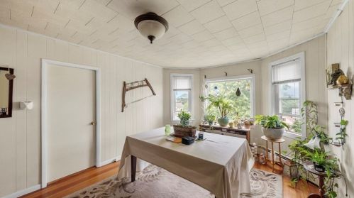 51 Morse Pl, Fall River MA 02724-1346 exterior