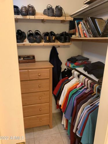 14052 Canterbury Dr, Phoenix AZ 85023-6211 exterior