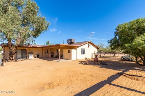 35220 3rd Ave, Phoenix AZ 85027-5908 exterior