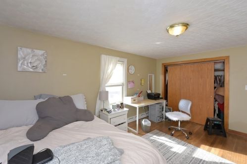 17 Brookline St, Worcester MA 01603-1508 exterior