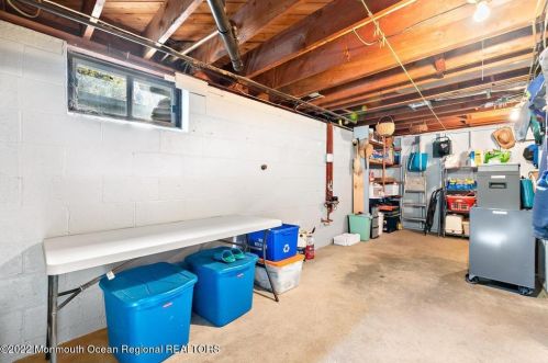 41 Reynolds Dr, Tinton Falls NJ 07724-2323 exterior