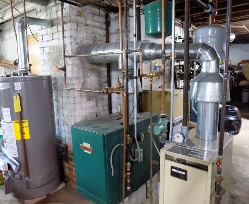 724 Brock Ave, New Bedford MA 02744-2356 exterior