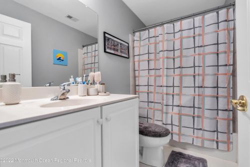 85 Brookfield Dr, Jackson Twp NJ 08527-3857 exterior