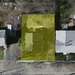 72 Clinton Pl, Newton MA 02459-1141 aerial view