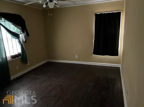 89 Holly Rd, Atlanta GA 30314-2002 exterior