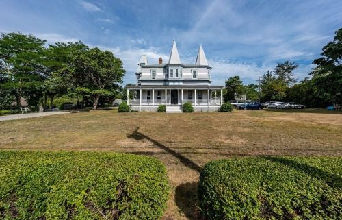 520 Main St, Dennis MA 02638-1947 exterior
