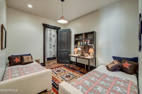 1455 Red Fox Rd, Park City UT exterior