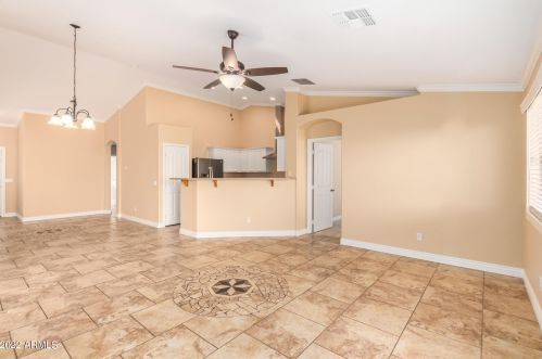 812 Chambers St, Phoenix AZ 85040-9061 exterior