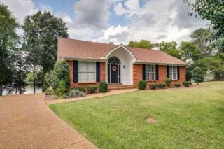 971 Aqua Dr, Gallatin, TN 37066-4101