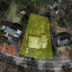 242 Quinobequin Rd, Newton MA 02468-1817 aerial view