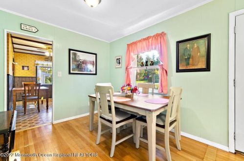 41 Reynolds Dr, Tinton Falls NJ 07724-2323 exterior