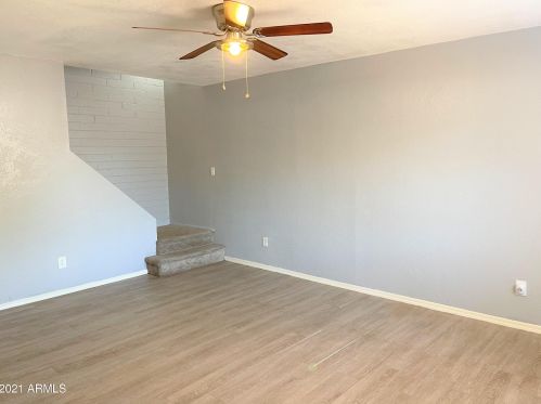 5330 Belleview St, Phoenix AZ  85043-1769 exterior