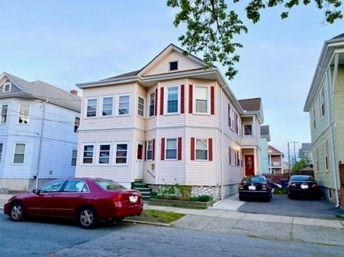 170 Query St, New Bedford, MA 02745-5253
