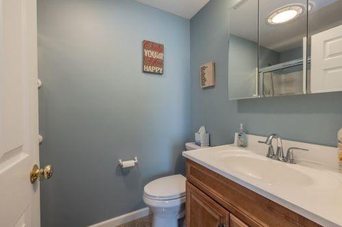 163 Florida Dr, Agawam MA 01001-3516 exterior