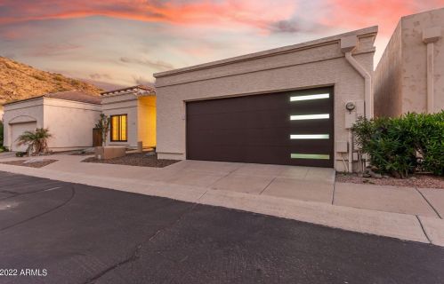 21 Beryl Ave, Phoenix AZ  85021-2480 exterior