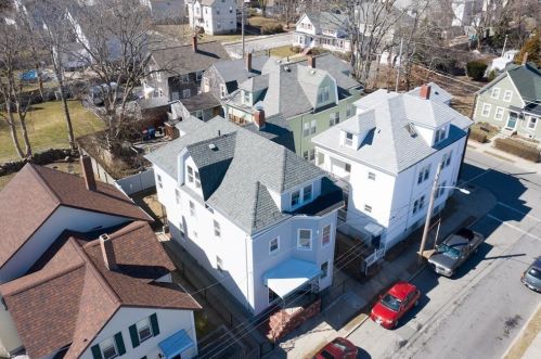 41 Bullock St, New Bedford, MA 02740-4532