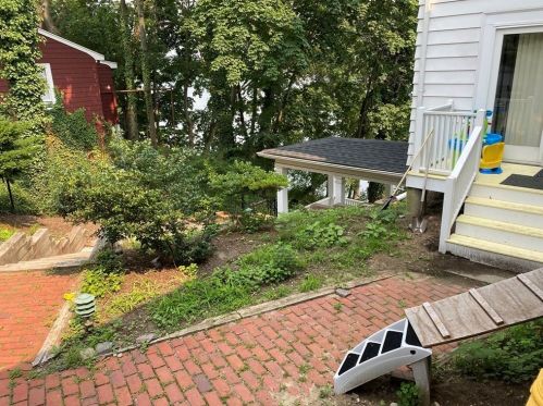 244 Pleasant St, Arlington MA  02476-8134 exterior