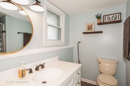 645 Banbury Way, Lemont IL 60440-1057 exterior