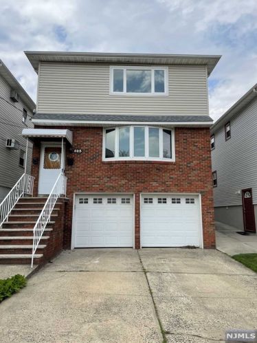 523 Hickory St, Kearny NJ  07032-3610 exterior