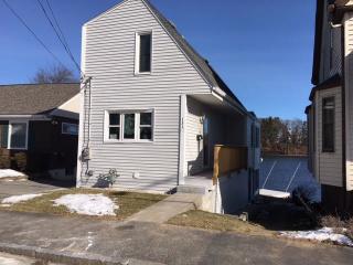 131 Lake Ave, Worcester MA  01604-1136 exterior