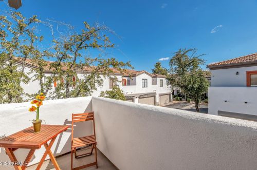 3150 Beardsley Rd, Phoenix AZ  85050-3560 exterior