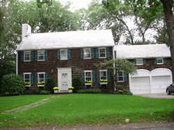 25 Caroline Park, Newton, MA 02468-1101